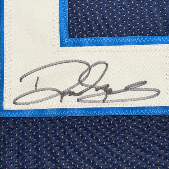 Derrick Henry Autographed and authenticated COA Jersey - Picture 2 of 3